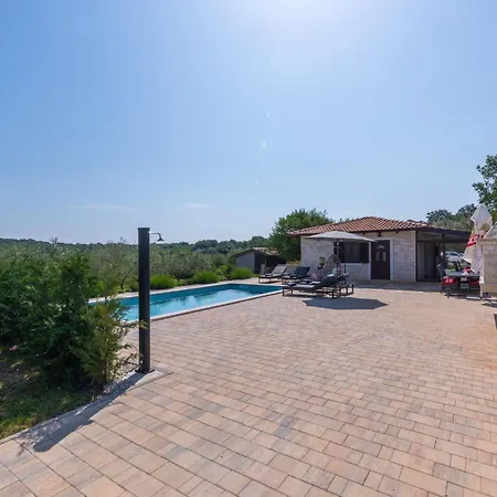 Casa Claudia By Interhome Vakantiehuis *