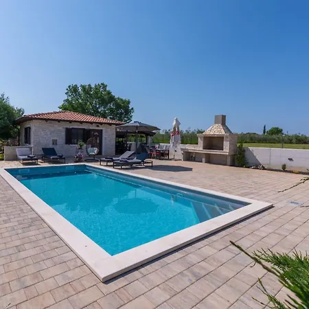 Casa Claudia By Interhome Novigrad Istria