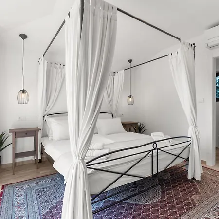 Casa Claudia By Interhome Novigrad Istria