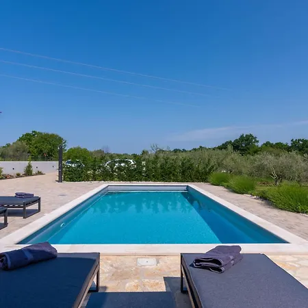 Casa Claudia By Interhome Semesterbostad Novigrad Istria