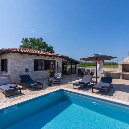 Casa Claudia By Interhome Novigrad Istria